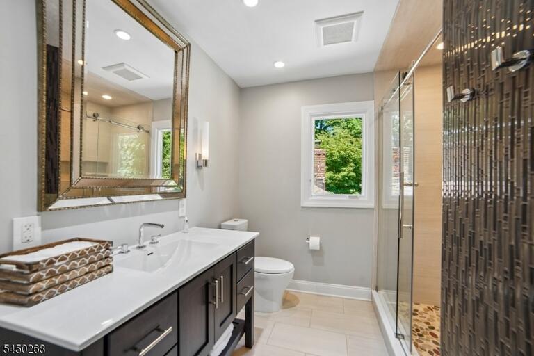 Property listing MLS 4049634 photo 27