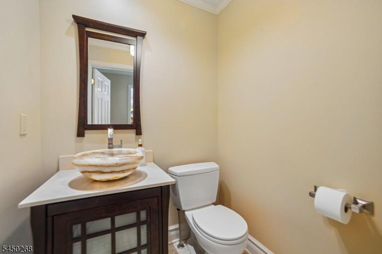 Property listing MLS 4049634 photo 28