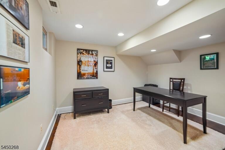 Property listing MLS 4049634 photo 31