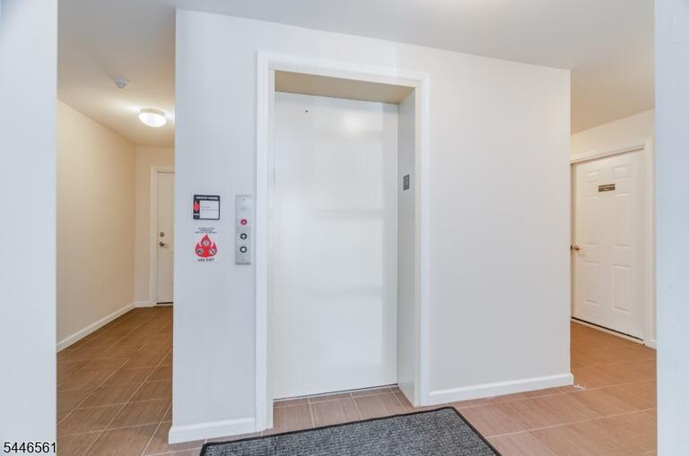 Property listing MLS 4049645 photo 16