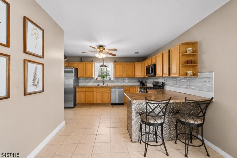 Property listing MLS 4049650 photo 7
