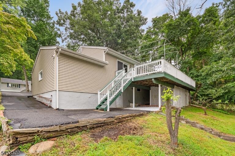 Property listing MLS 4049658 photo 26
