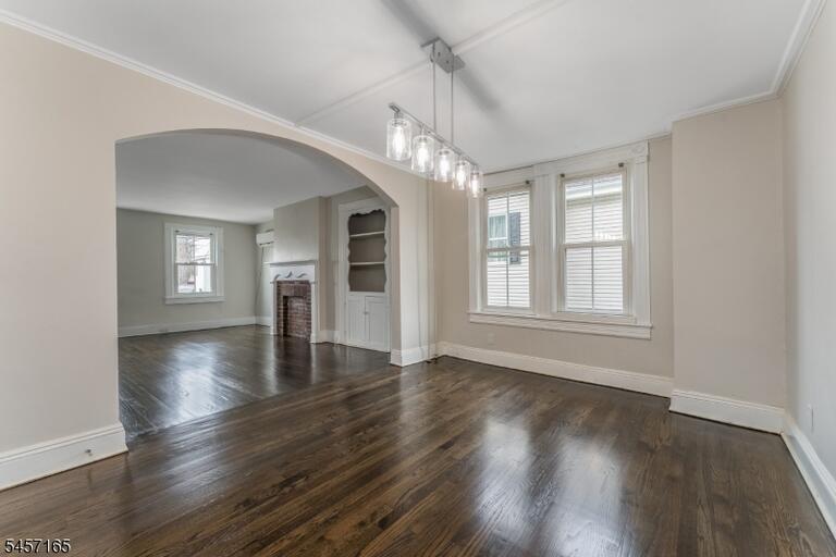 Property listing MLS 4049670 photo 4