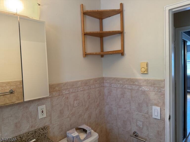 Property listing MLS 4049671 photo 10