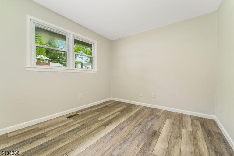 Property listing MLS 4049678 photo 33