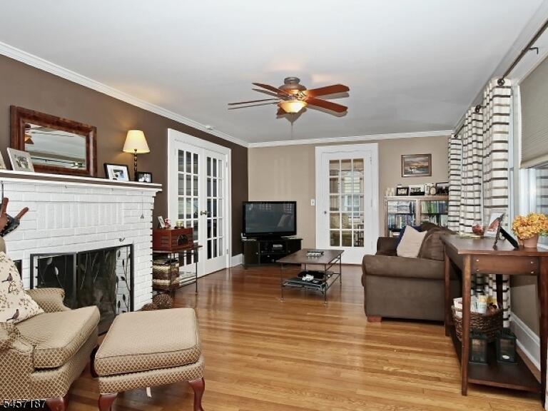 Property listing MLS 4049699 photo 8