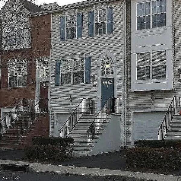 Property listing MLS 4049703 photo 10