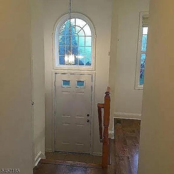 Property listing MLS 4049703 photo 7