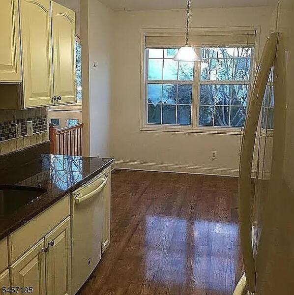 Property listing MLS 4049703 photo 8