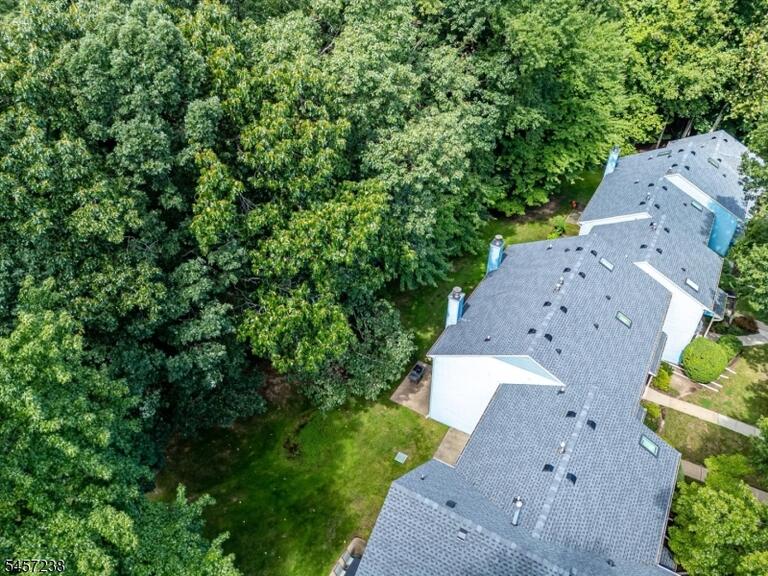 Property listing MLS 4049711 photo 16