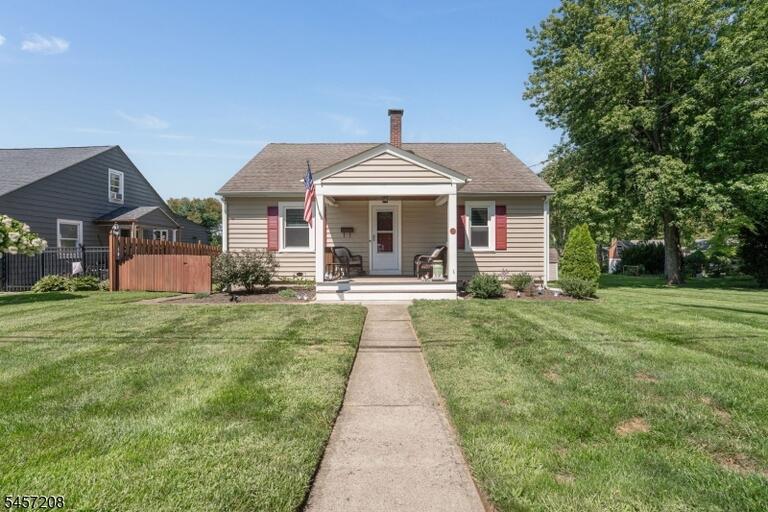Property listing MLS 4049716 photo 3