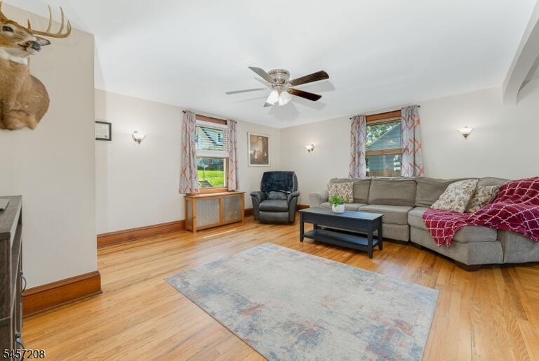 Property listing MLS 4049716 photo 6