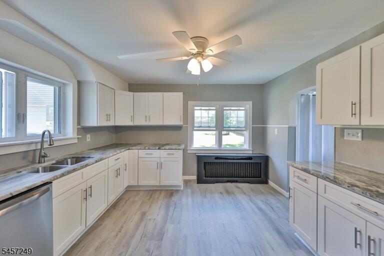 Property listing MLS 4049718 photo 10