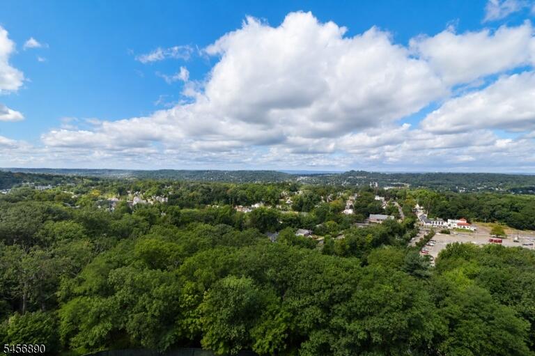 Property listing MLS 4049725 photo 14