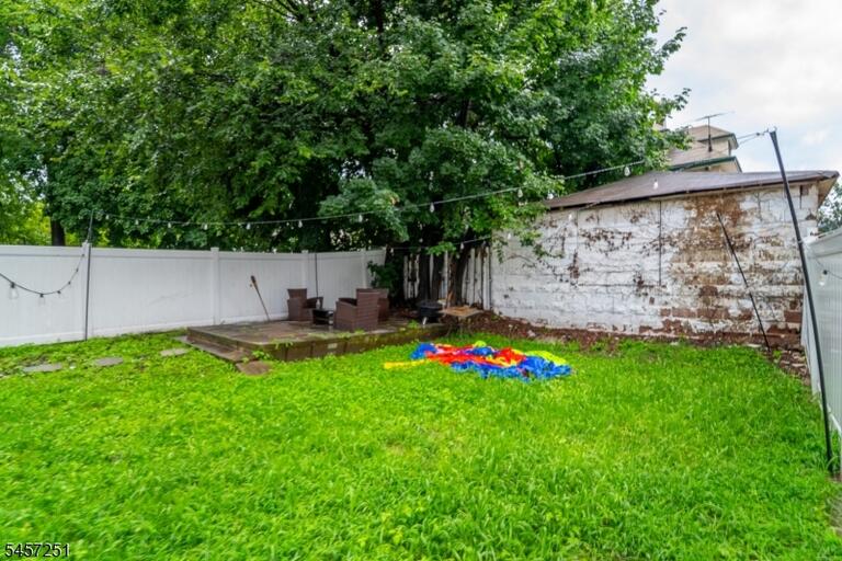 Property listing MLS 4049737 photo 26