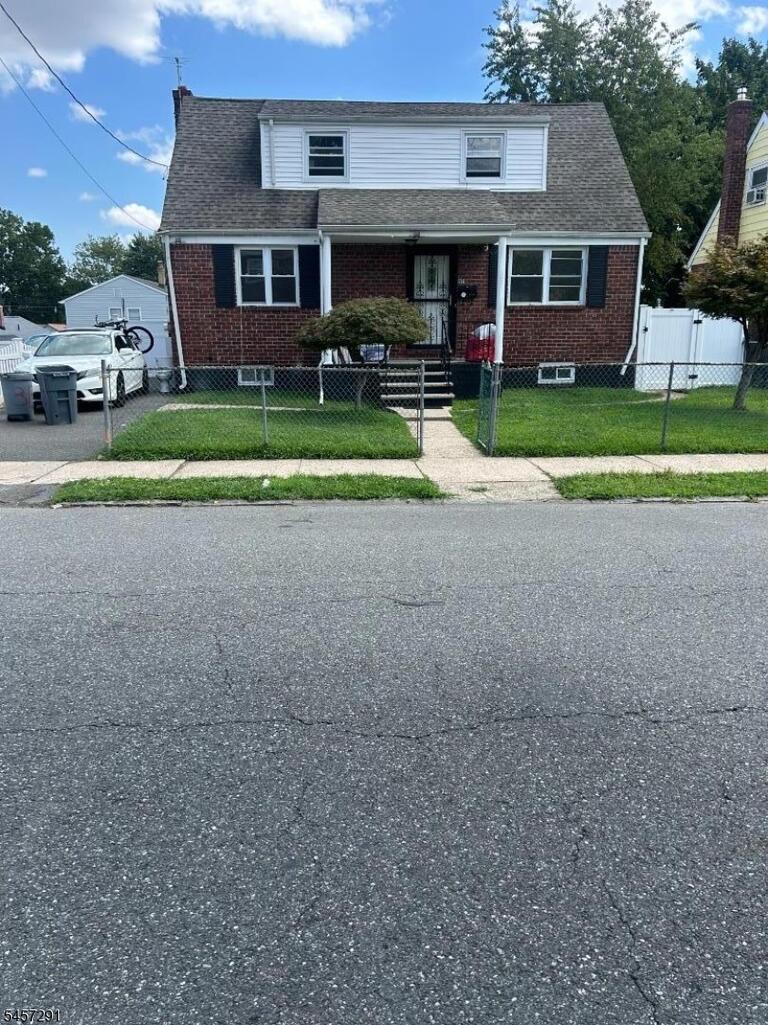 Property listing MLS 4049742 photo 1