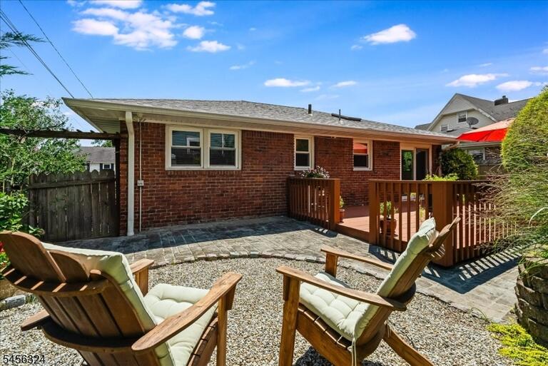 Property listing MLS 4049751 photo 25