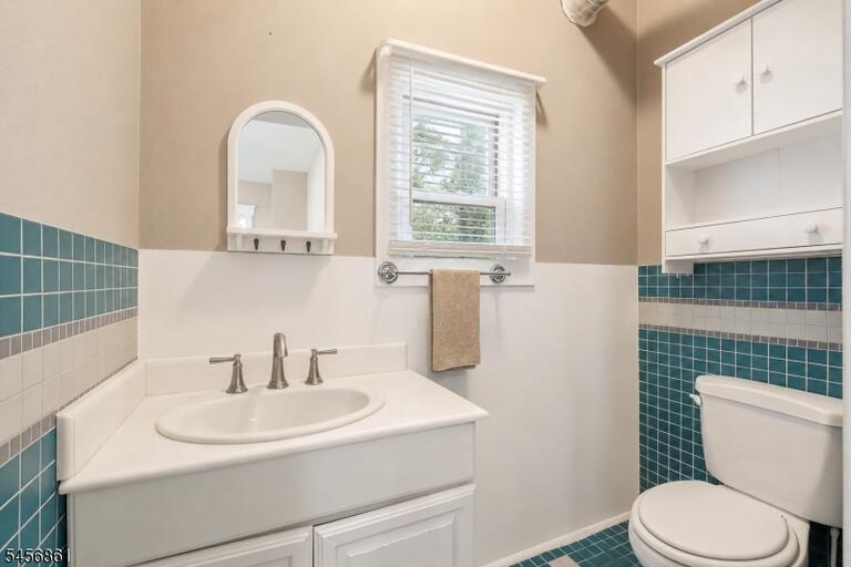 Property listing MLS 4049758 photo 7