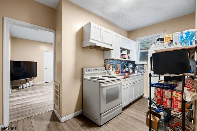 Property listing MLS 4049774 photo 4