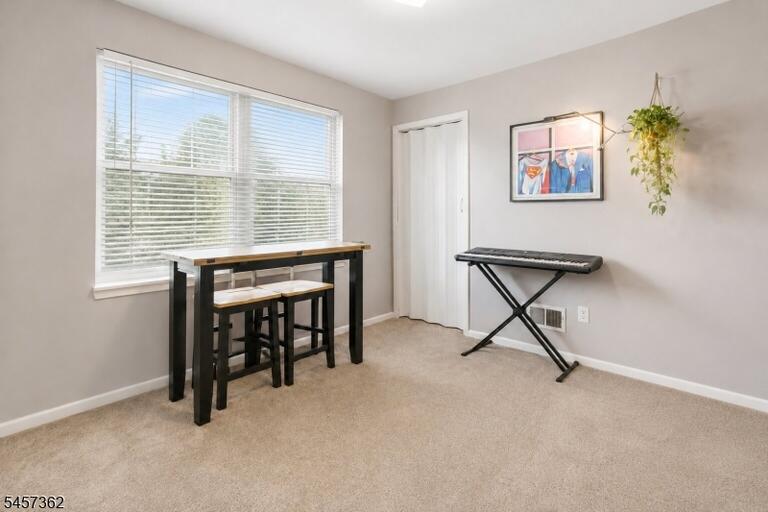 Property listing MLS 4049775 photo 16