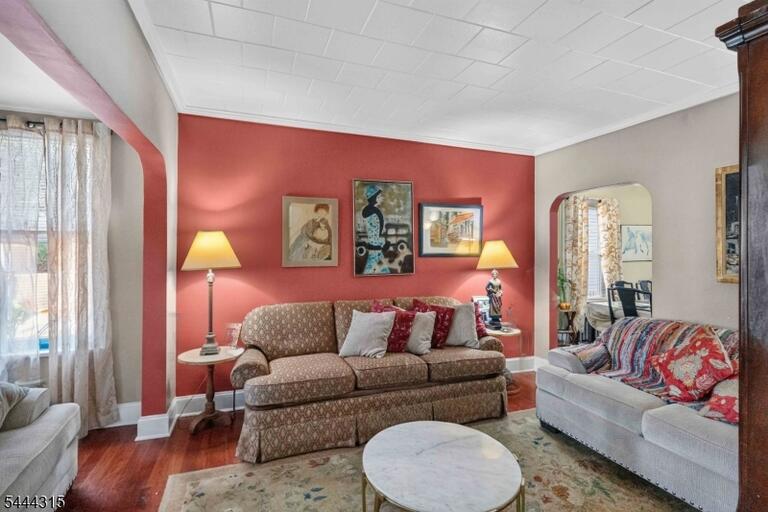 Property listing MLS 4049788 photo 6