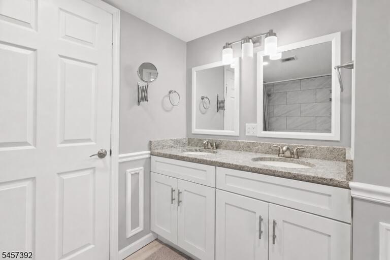 Property listing MLS 4049799 photo 26