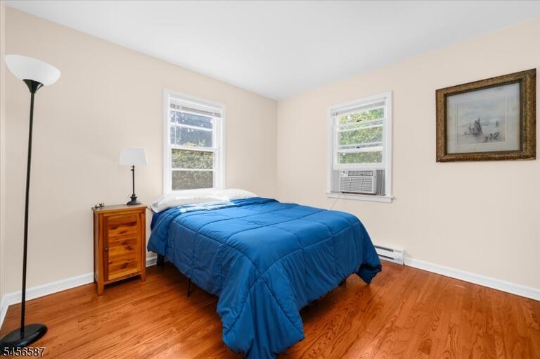 Property listing MLS 4049826 photo 13