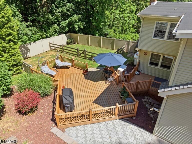 Property listing MLS 4049827 photo 11