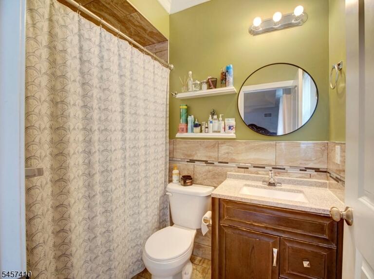 Property listing MLS 4049834 photo 13