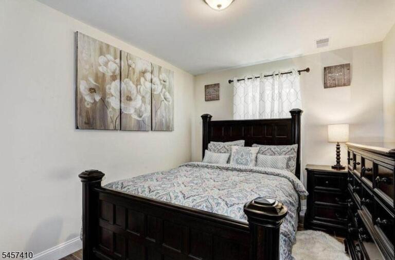 Property listing MLS 4049834 photo 20