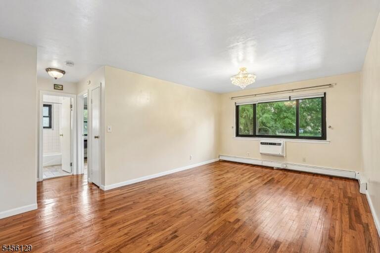 Property listing MLS 4049857 photo 6