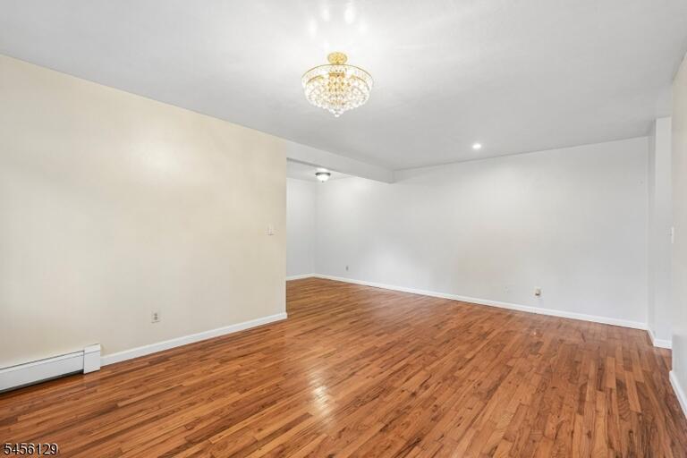 Property listing MLS 4049857 photo 8