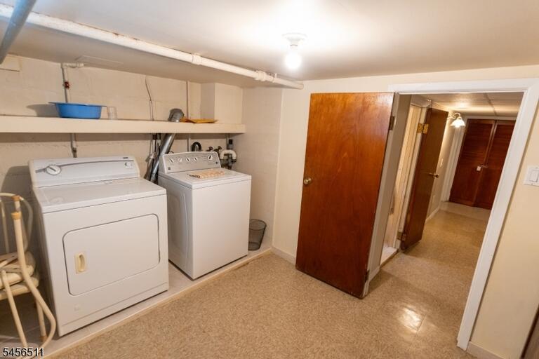 Property listing MLS 4049858 photo 17