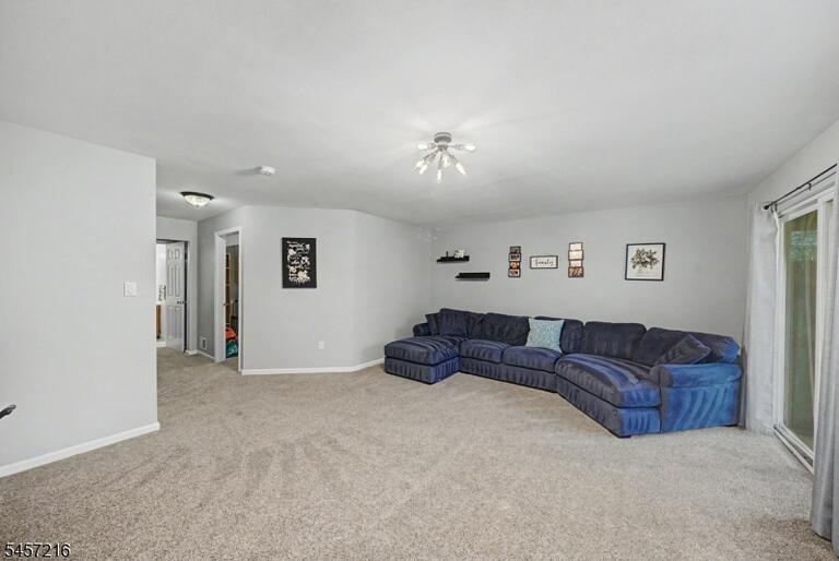 Property listing MLS 4049870 photo 30
