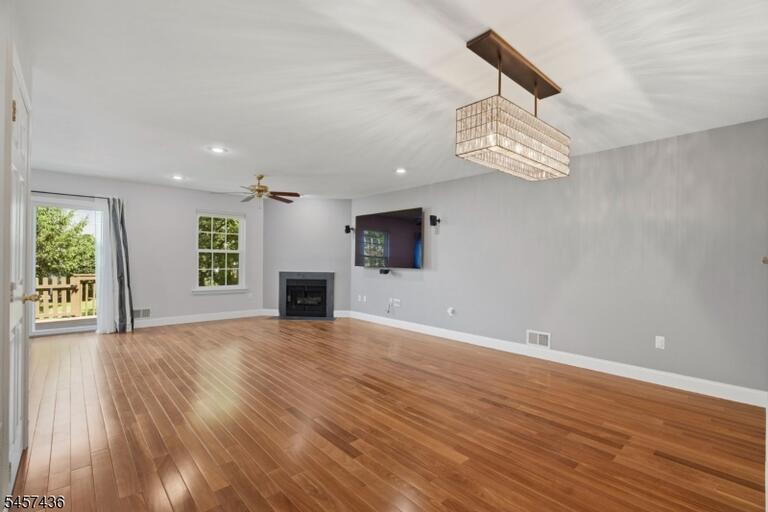 Property listing MLS 4049875 photo 7