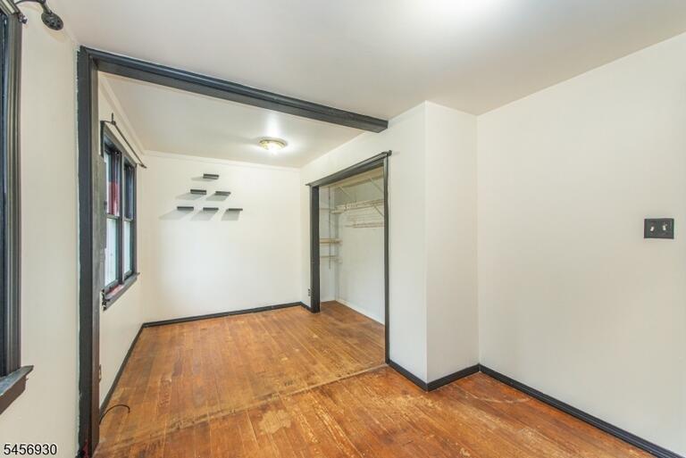 Property listing MLS 4049885 photo 15