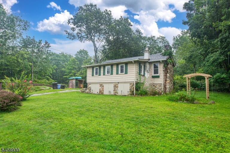Property listing MLS 4049885 photo 28