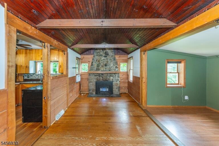 Property listing MLS 4049885 photo 7