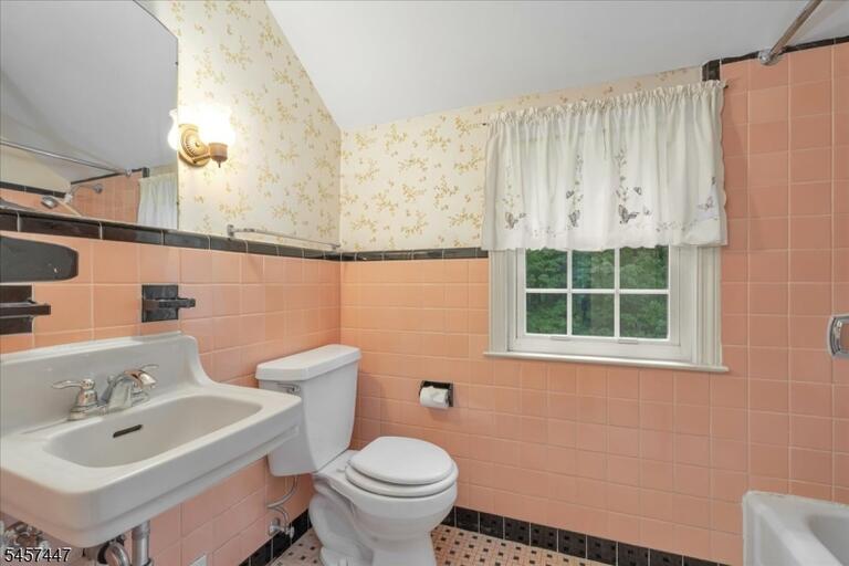 Property listing MLS 4049908 photo 20