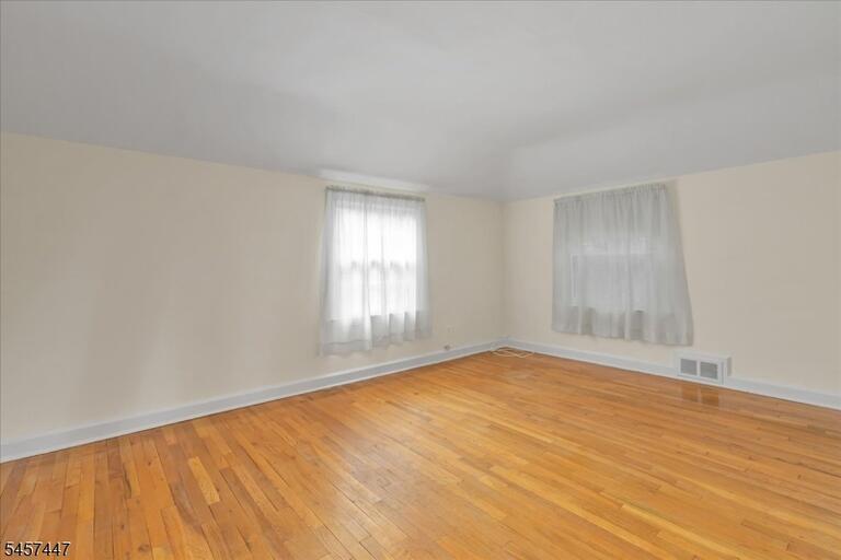Property listing MLS 4049908 photo 26
