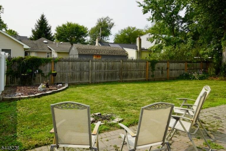 Property listing MLS 4049919 photo 18