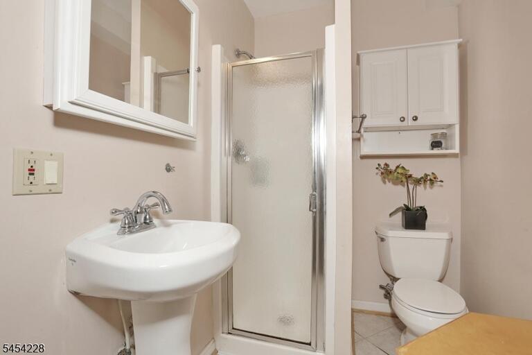 Property listing MLS 4049935 photo 37