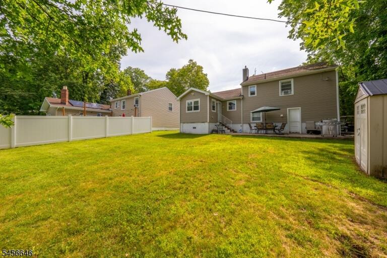 Property listing MLS 4049953 photo 28