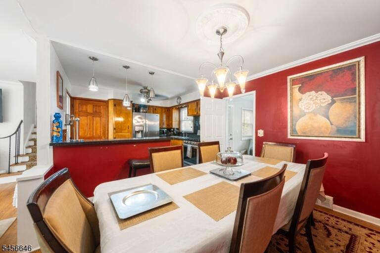 Property listing MLS 4049953 photo 5