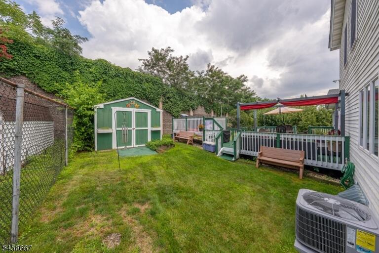Property listing MLS 4049982 photo 27