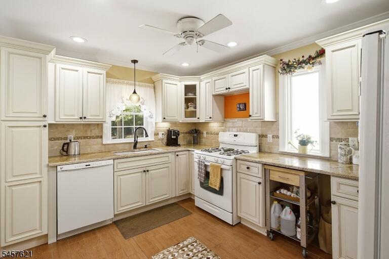 Property listing MLS 4049993 photo 7
