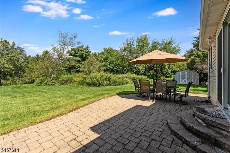 Property listing MLS 4050002 photo 37