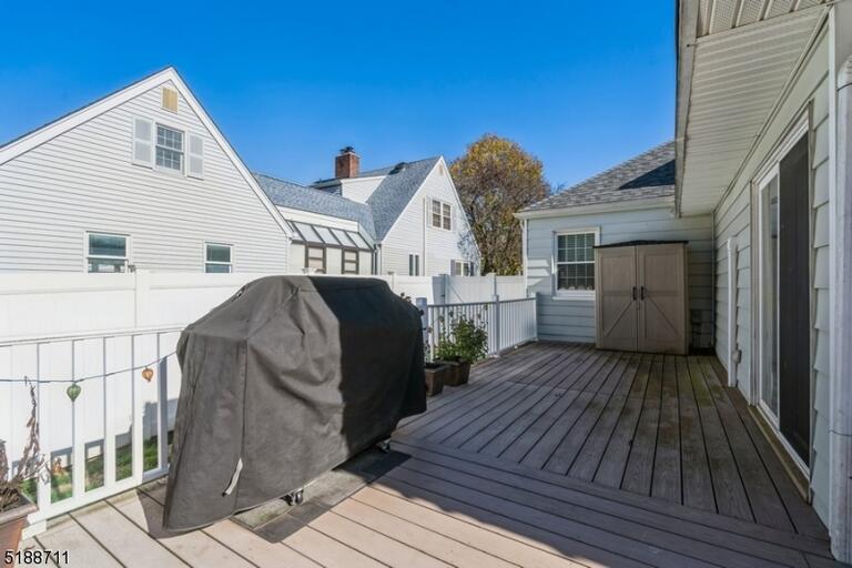 Property listing MLS 4050060 photo 29