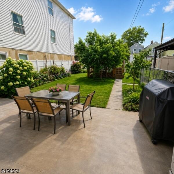 Property listing MLS 4050074 photo 18