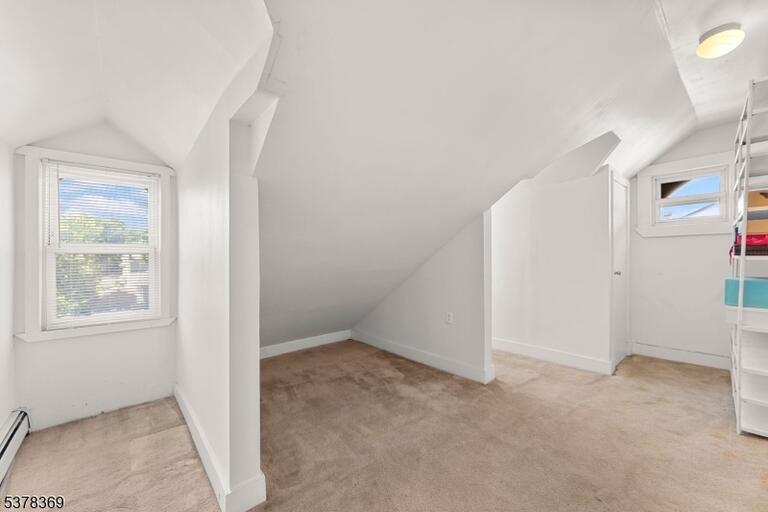 Property listing MLS 4050075 photo 27